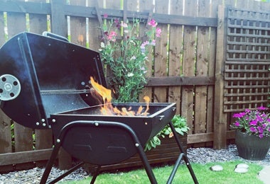 Asador fuego alto para cocinar pulpo a la parrilla