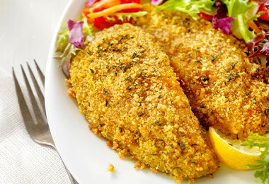 Filetes de pescado apanados con migas de pan