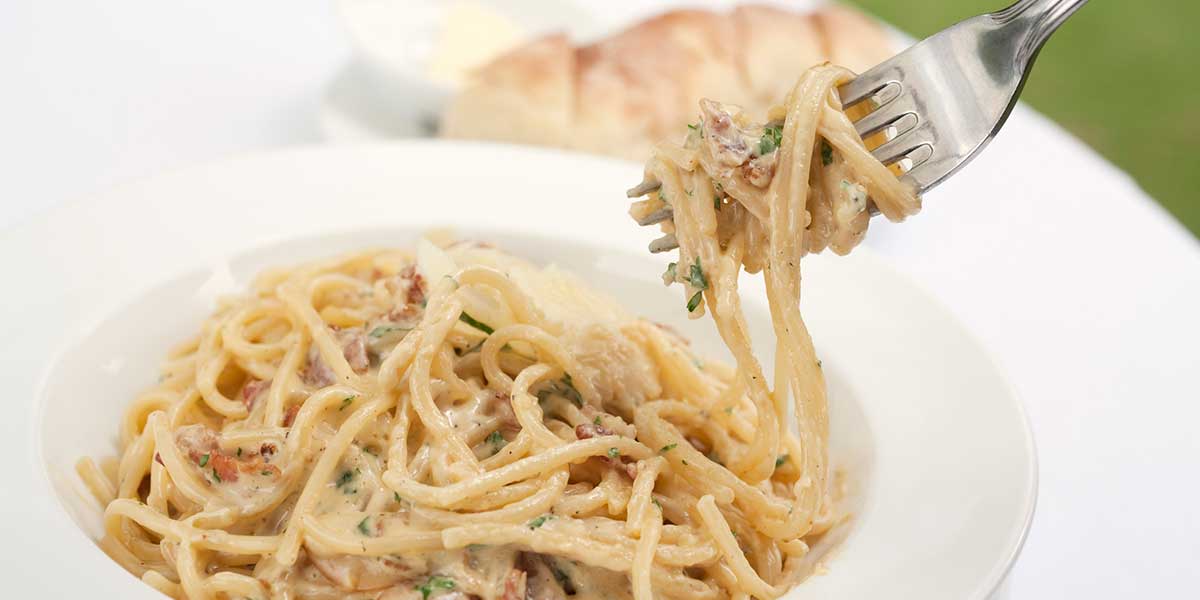 Receta de pasta a la carbonara deliciosa | Recetas Nestlé