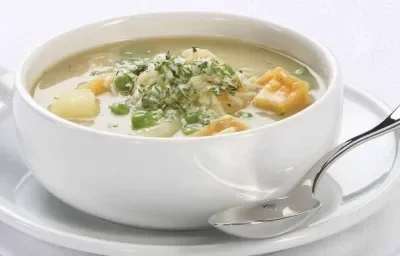 SOPA DE PLÁTANO