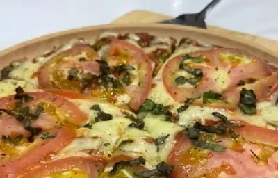 Pizza de tallos brócoli