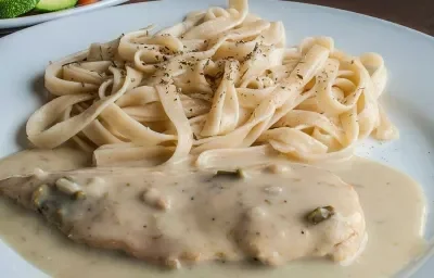 Pollo a la carbonara