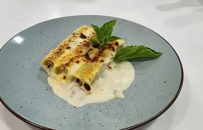 Canelones de pollo