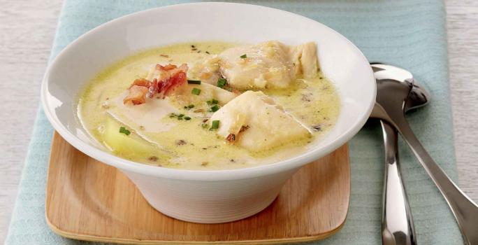 Receta sopa blanca de pescado y papa | Recetas Nestlé