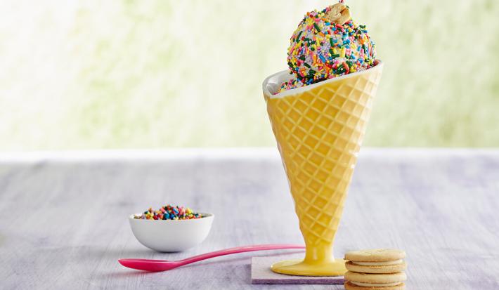 HELADO CON CONFETI DE GALLETAS