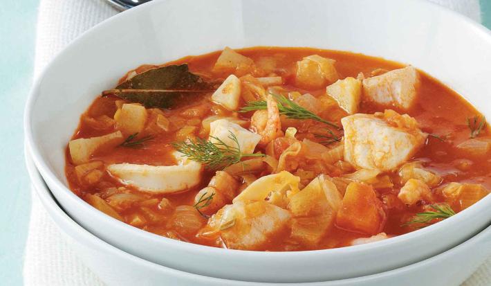 SOPA DE PESCADO Y MARISCOS